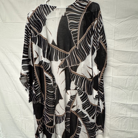 Chico's Palm Print Open Front Knit Dolman Kimono Cardigan Oversized 1 (M/8) Slit - Picture 5 of 6